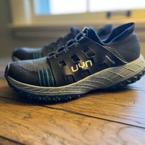 UYN Artax Plus Italian Men’s Athletic Shoe